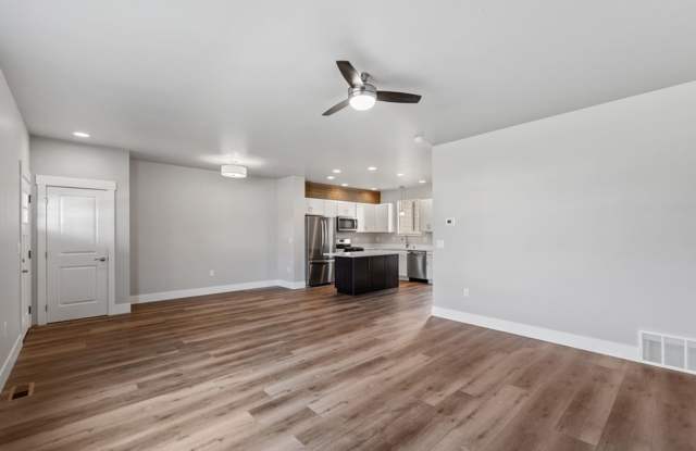 3 bedroom, 2.5 bath townhome, minutes from downtown Whitefish photos photos 3 bedroom, 2.5 bath townhome, minutes from downtown Whitefish photos photos