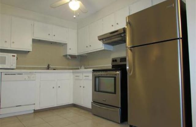 24 Williamsburg Ct UNIT 21 - 24 Williamsburg Court, Worcester County, MA 01545