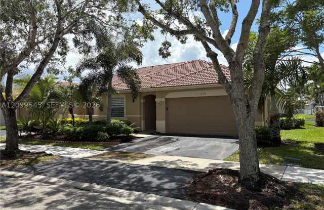 1876 Andromeda Ln Gallery 1