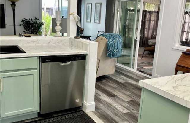 3330 Royal Canadian Trace unit: 2 photos photos