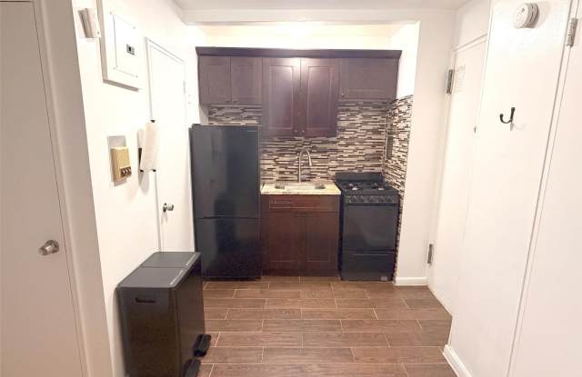 84-50 169th Street Gallery 2