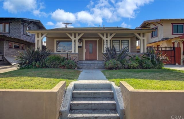 1560 West 29th Street - 1560 West 29th Street, Los Angeles, CA 90007