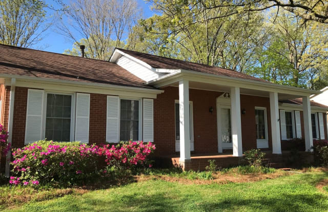901 OAKVIEW ROAD - 901 Oakview Road, High Point, NC 27265