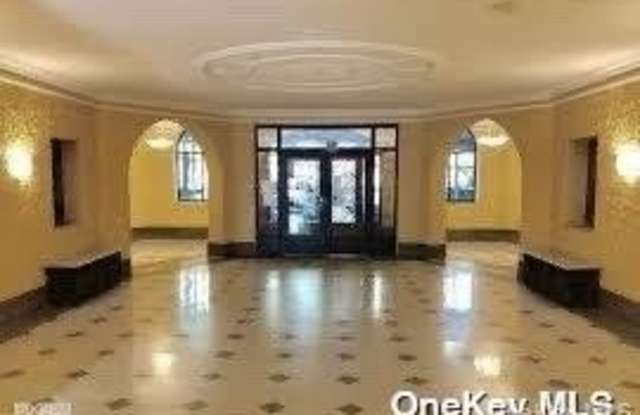 225 Bennett Avenue Gallery 2