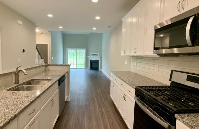 656 Barneswyck Dr Gallery 3
