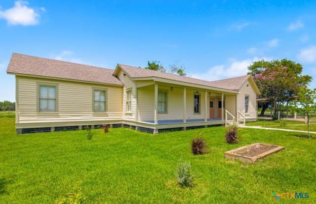 14851 U S Hwy 87 Gallery 1