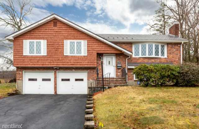 16 Sunset Drive - 16 Sunset Drive, Randolph, MA 02368