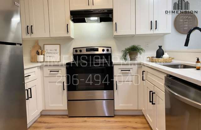 Easy to book Self Tours for this 2 bed/1 + bath condo in Kent off of Canyon Dr! - 25035 98th Place South, Kent, WA 98030