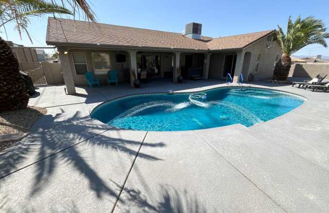 3185 Newport Dr Gallery 3