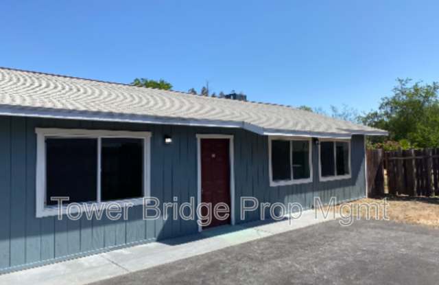 2740 Crosby Way - 2740 Crosby Way, Sacramento, CA 95815