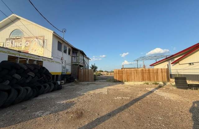 2985 El Indio Hwy photos photos