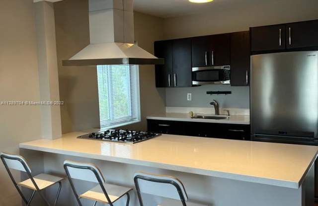 7430 Carlyle Avenue photos photos