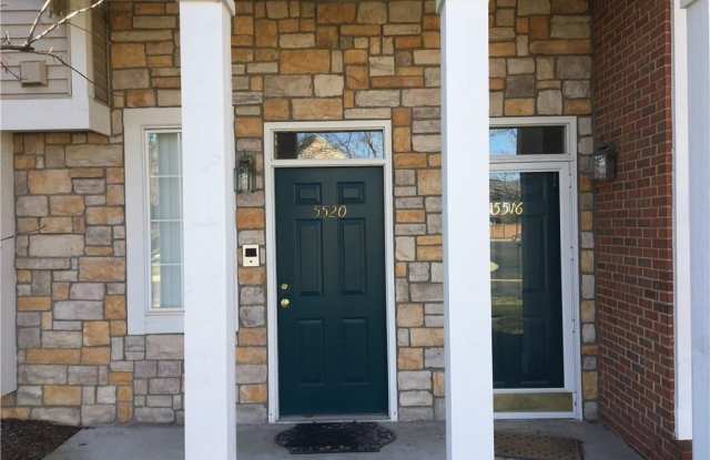 5520 Pine Aires Dr Gallery 2