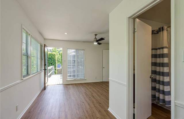 313 Venice Way - 313 Venice Way, Los Angeles, CA 90291