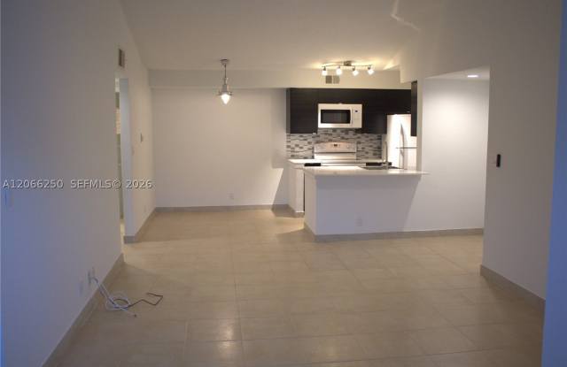 2826 S University Dr Gallery 1