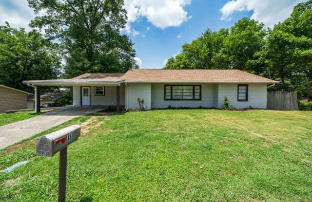 118 3rd Street NW Graysville, AL 35073 Gallery 1