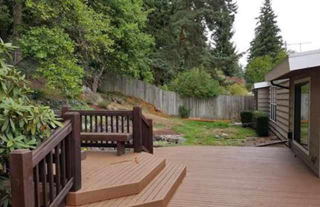 Beautiful Home in Bellevue! - 2409 153rd Avenue Southeast, Bellevue, WA 98007