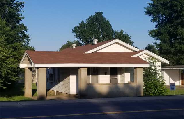 319 S Rogers St photos photos