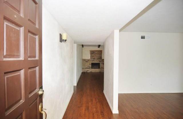 4220 Sweetgum Way Gallery 3