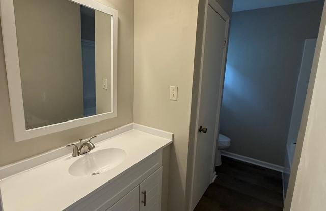 9413 Split Rail Lane Gallery 4