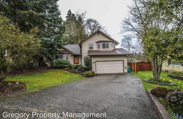 10618 NE 123rd St - 10618 Northeast 123rd Street, Kirkland, WA 98034