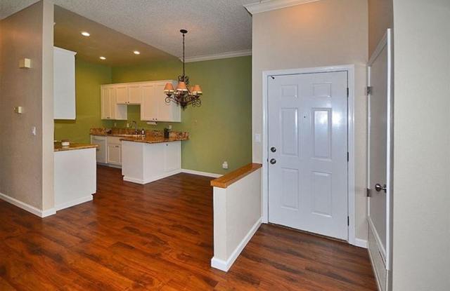 Gorgeous condo - 220 Borel Lane, Danville, CA 94526