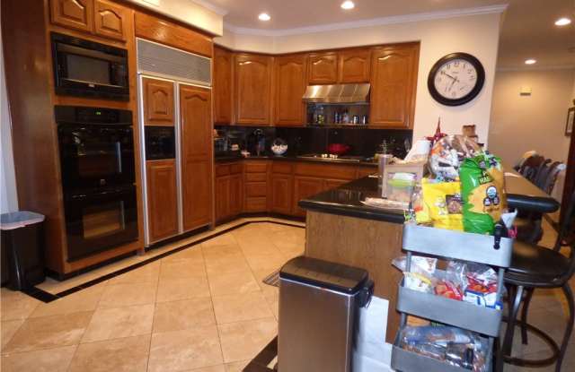 11627 Pinedale Road Gallery 2