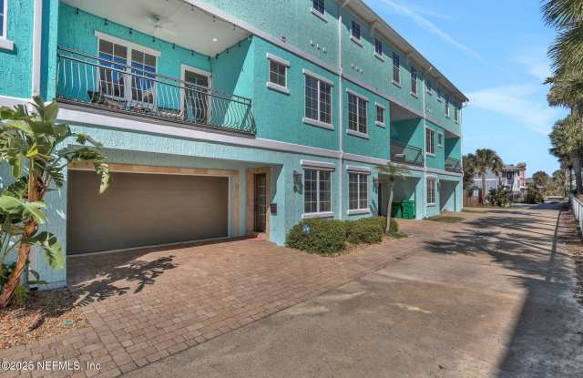 129 11TH Avenue N unit: B photos photos