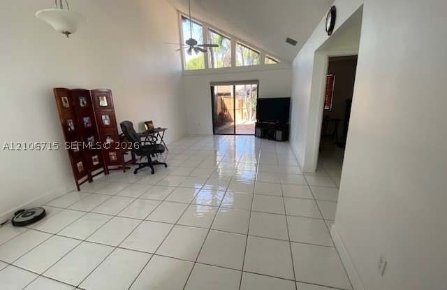 9305 SW 130 St Gallery 4