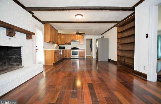 115 WOODLAND Road - 115 Woodland Road, Fredericksburg, VA 22401