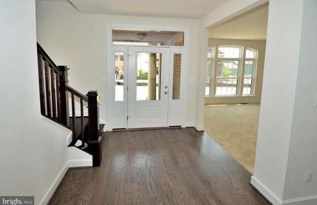 44604 WELLSBORO DR Gallery 2