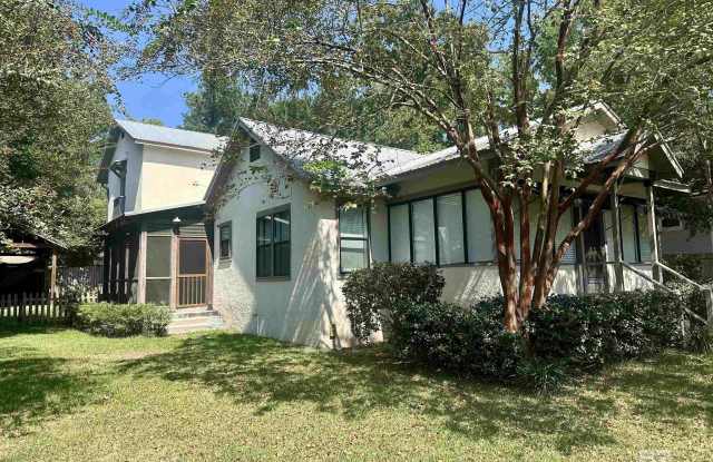 53 White Avenue photos photos