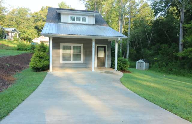 383 E Woodland Dr photos photos