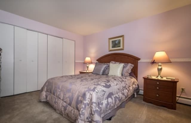 Hickory Hills Apartments photos photos