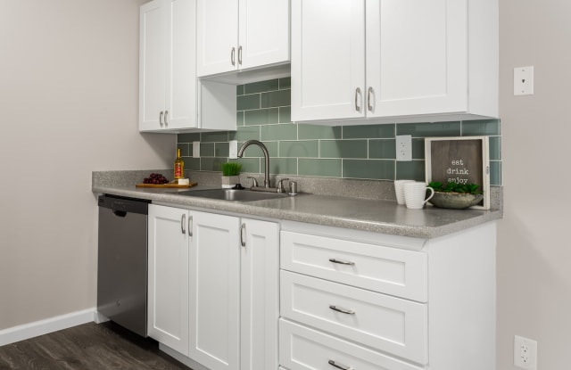 Astoria Apartment Homes photos photos