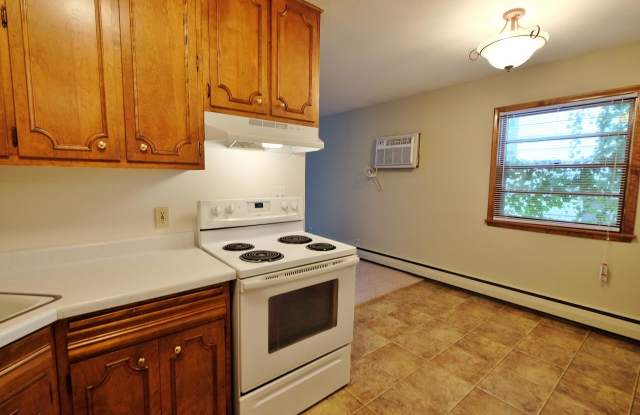 1635 Dayton photos photos