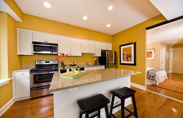 Cherry Street Condominiums Gallery 2