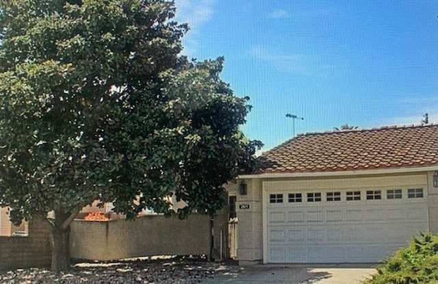 2503 Santa Rosa Street - 2503 Santa Rosa Street, Santa Maria, CA 93455