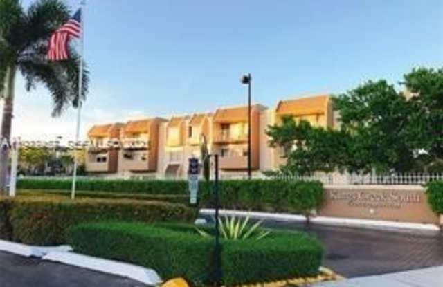 7725 SW 86th St photos photos