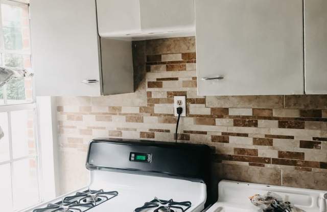 1bdrm duplex Gallery 4