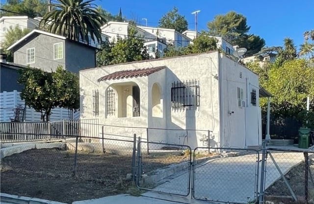 4010 Jennings Dr - 4010 Jennings Drive, Los Angeles, CA 90032