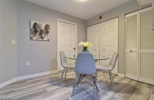 1775 Four Mile Cove Parkway Gallery 4