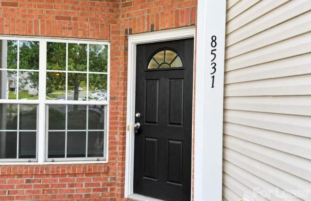 8531 Carolina Lily Lane Gallery 2