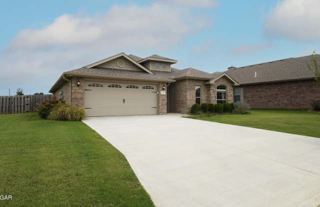 2141 Clark Court Gallery 2