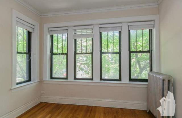 2175 Giddings photos photos