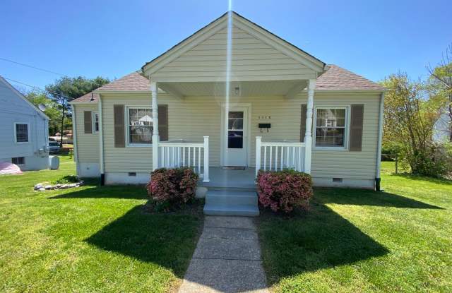 Beautiful 2 bed 1 bath in the heart of Altavista on a cul de sac! photos photos Beautiful 2 bed 1 bath in the heart of Altavista on a cul de sac! photos photos