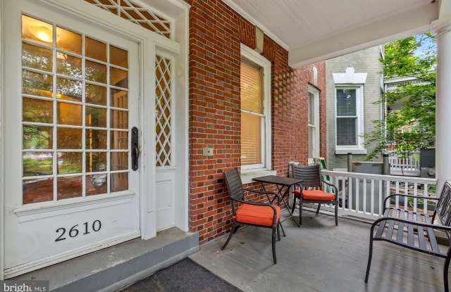 2610 CATHEDRAL Avenue NW Gallery 2