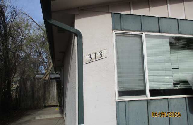 313 Gumaer Ave photos photos