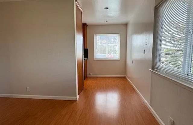 490 E Hedding St Apt 3 Gallery 3