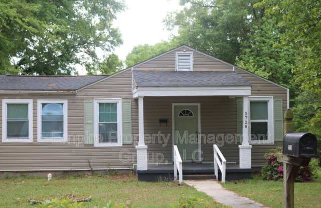 2728 Kingswood Dr photos photos